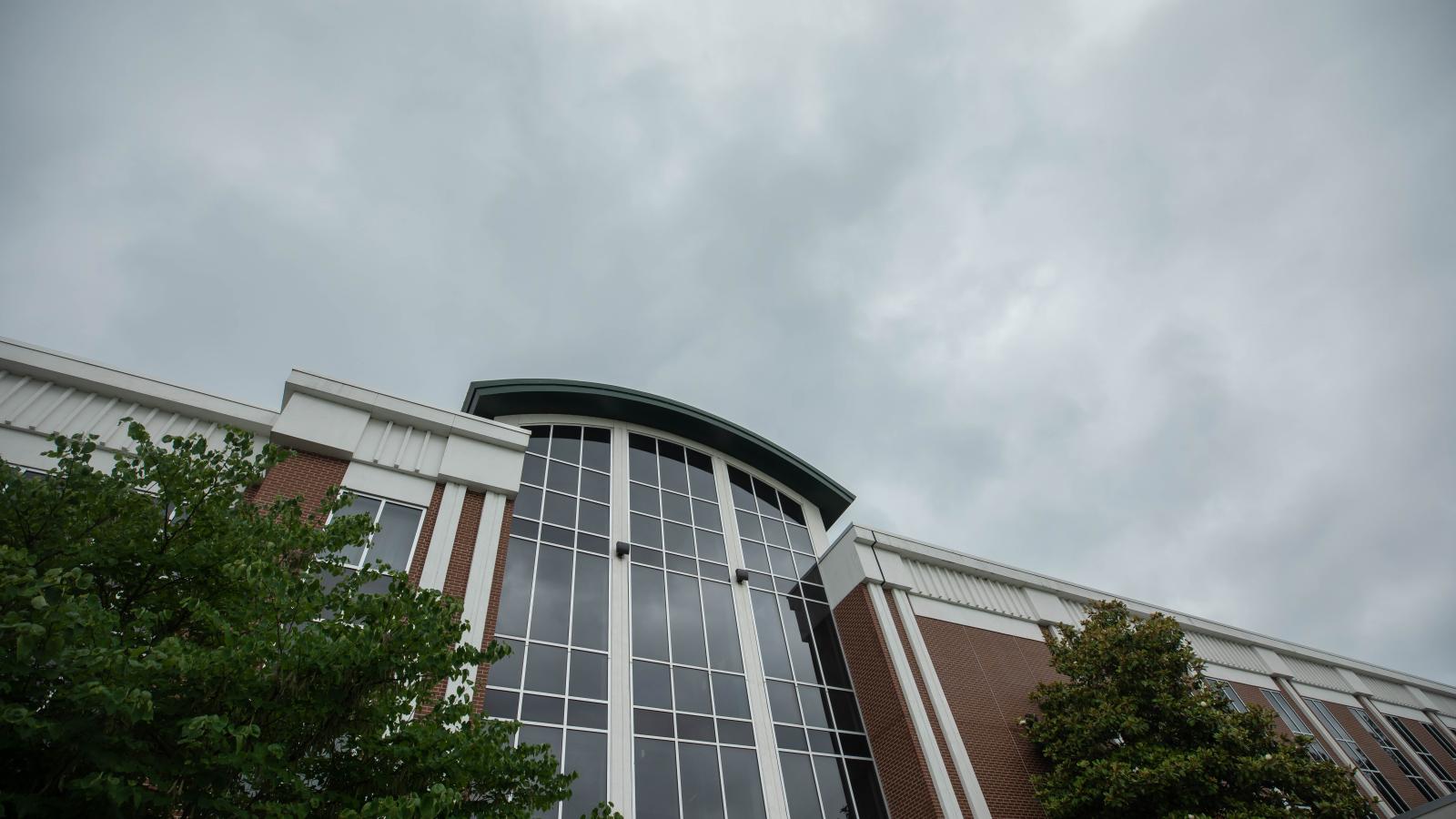 Front of UK Paducah Campus building